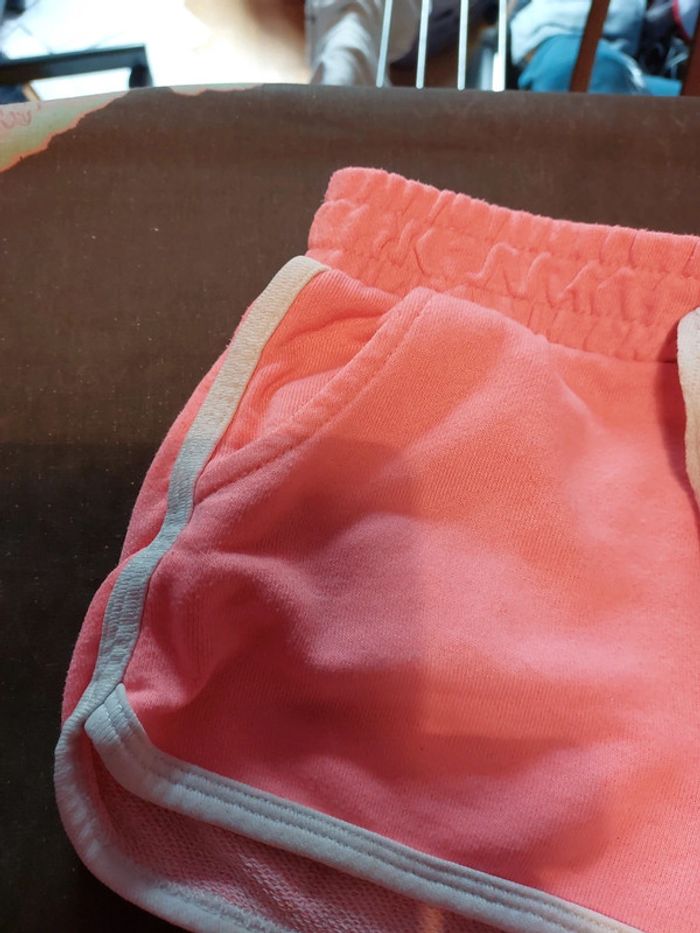 Short Kiabi 8A - photo numéro 2