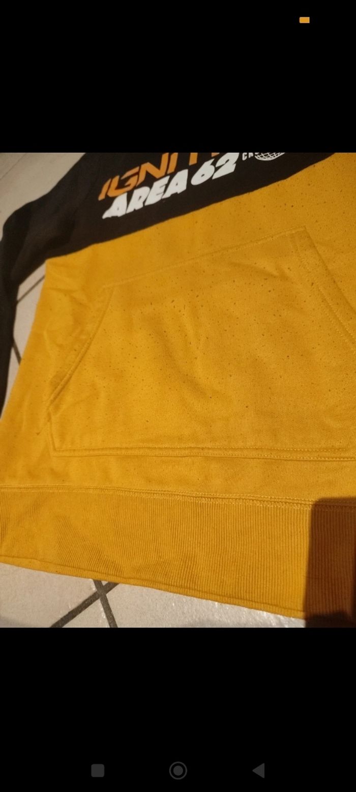 Pull garçon - photo numéro 3