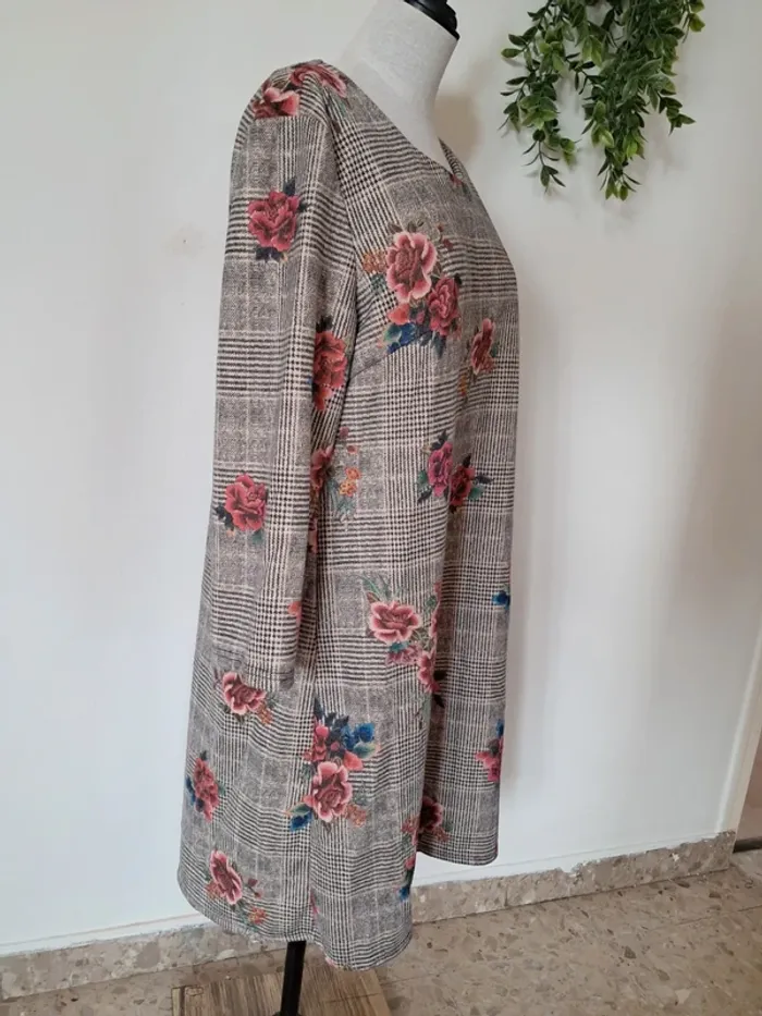 Robe droite à carreaux fleuris - photo numéro 3
