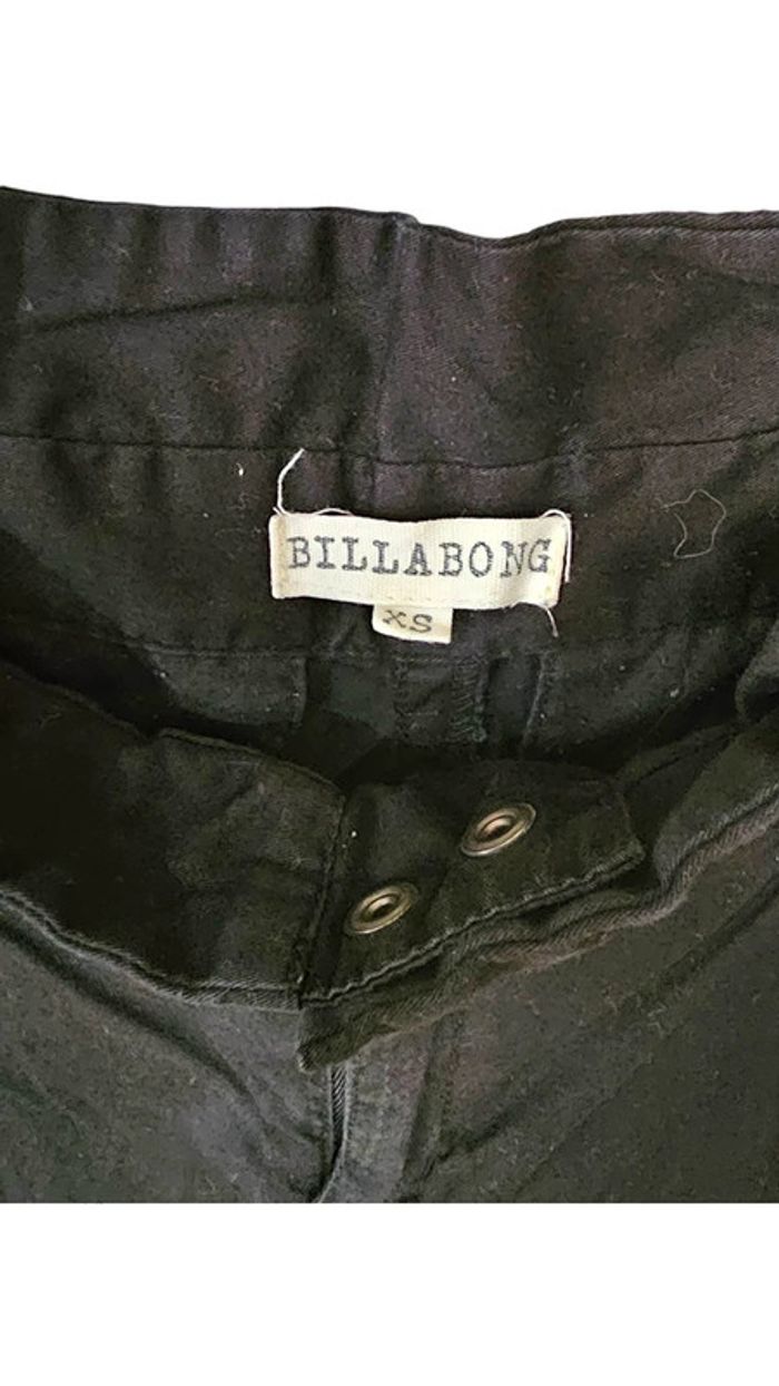 short Billabong noir taille Xs - photo numéro 4