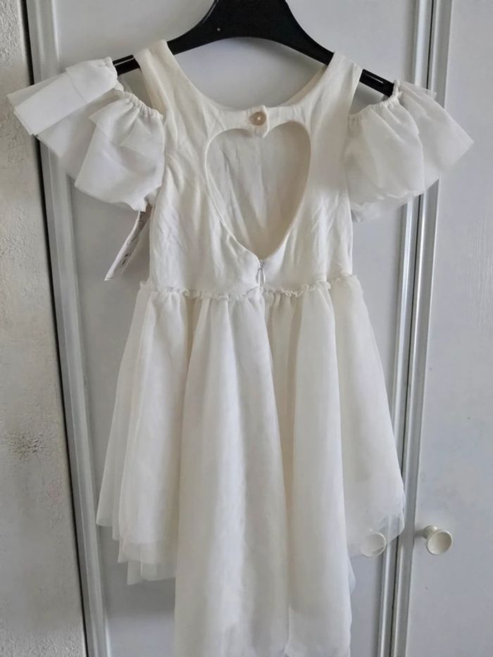 Magnifique robe de soirée fille taille 4 ans avec étiquette - photo numéro 8