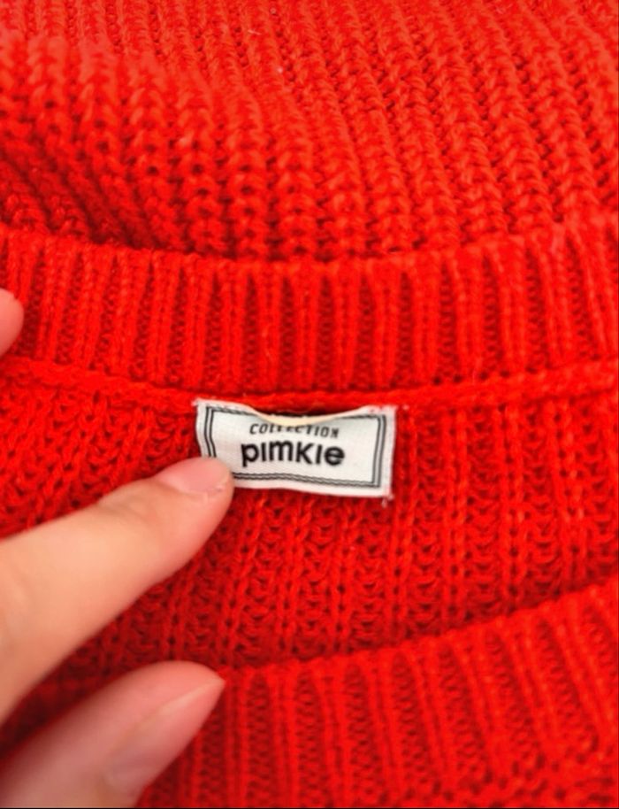 Pull rouge - photo numéro 3