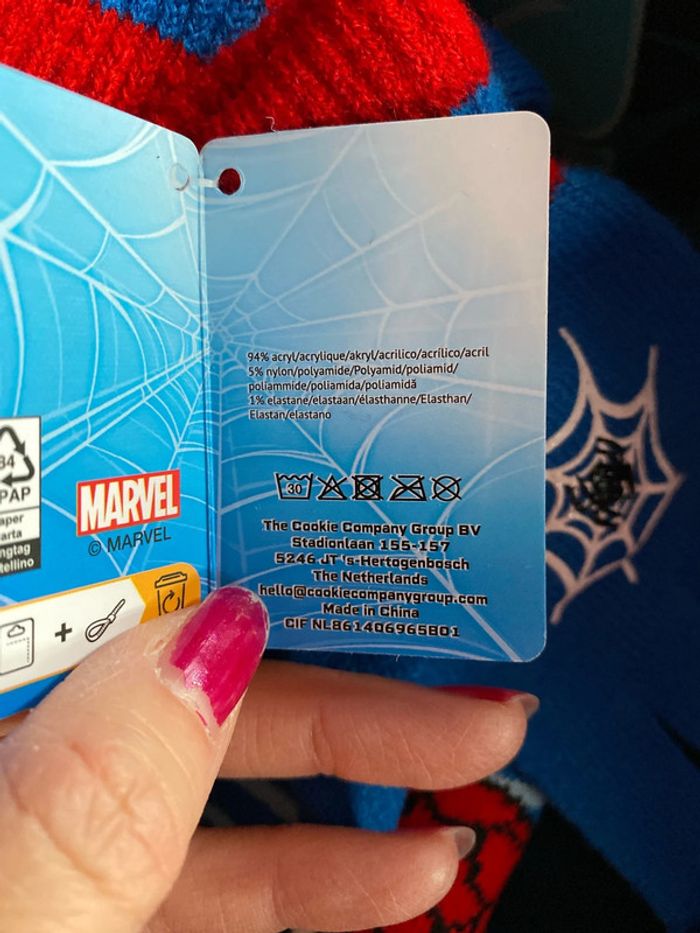 Ensemble bonnet et gants Spiderman - photo numéro 3