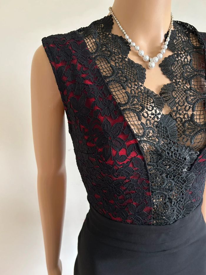 Robe noire et rouge neuve sans manches Miss One taille L (taille petit) - photo numéro 5