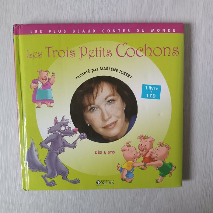 Livre les plus beaux contes du monde Les trois petits cochons