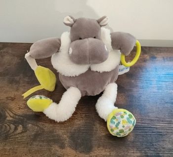 Doudou sensorielle - peluche d'éveil 