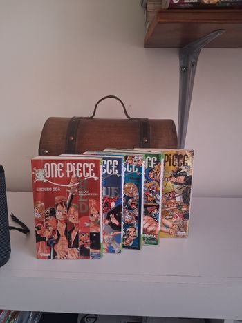 Manga One Piece lot de Guide Book Red Blue Blue Deep Green Yellow Data Book en très bon état 