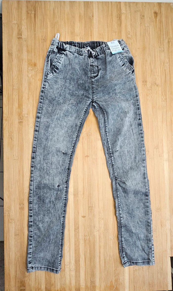 Pantalon Zeeman T:158/164 T32 - photo numéro 3