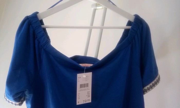 Tee shirt bleu - photo numéro 2
