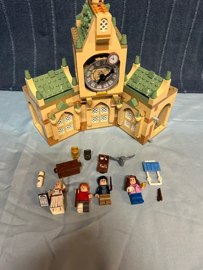 Lego Harry Potter L'infirmerie 76398 - photo numéro 2