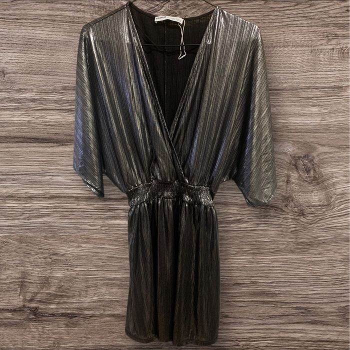 Robe argentée neuve pull & bear Taille S - photo numéro 2