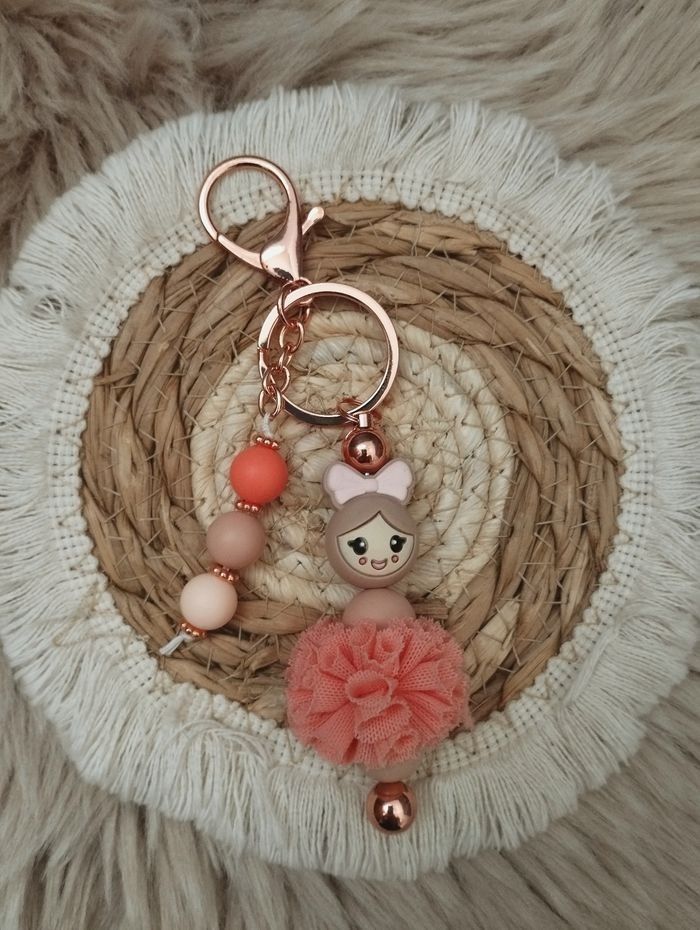 Porte clé poupee