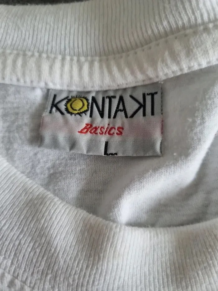 T-shirt Kontakt - photo numéro 3