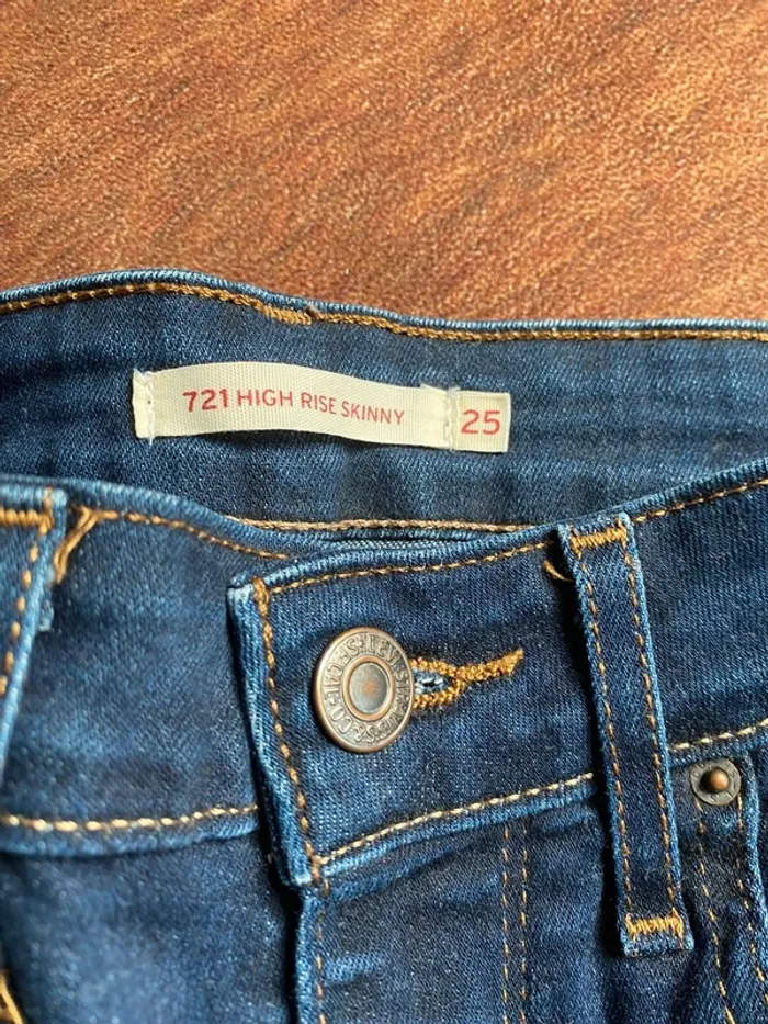 Levis taille haute - photo numéro 2