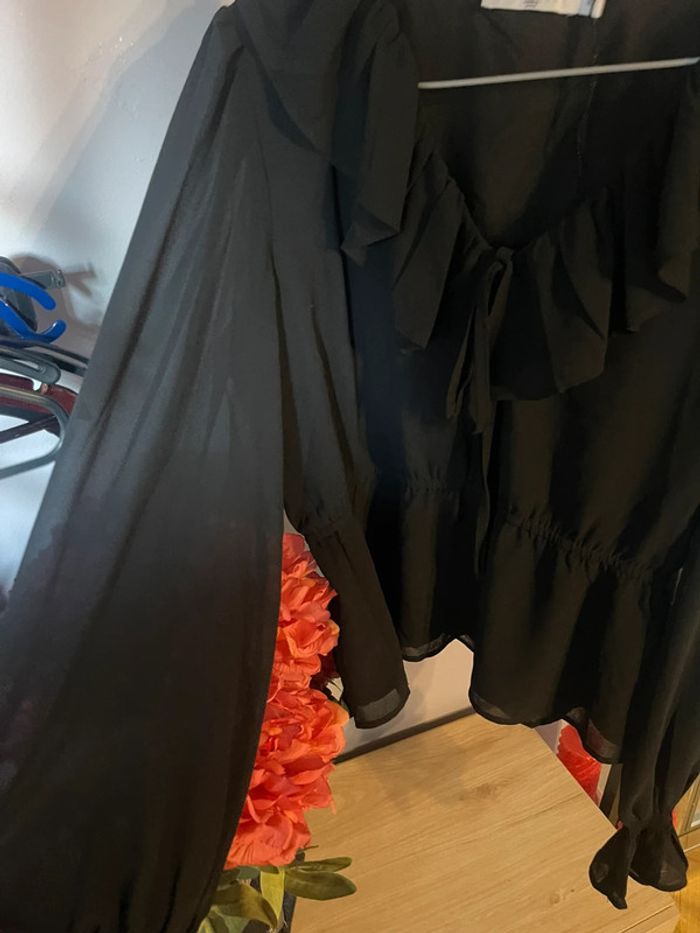 Blouse à volants NA-KD - photo numéro 2