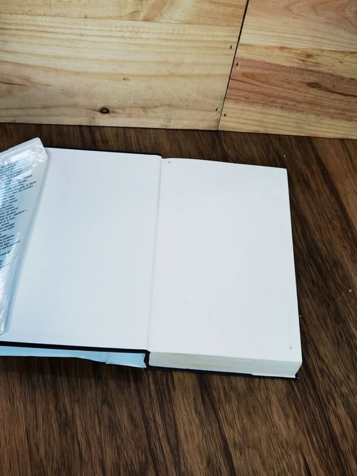 D4275 - livre "Simetierre" Stephen King - photo numéro 4