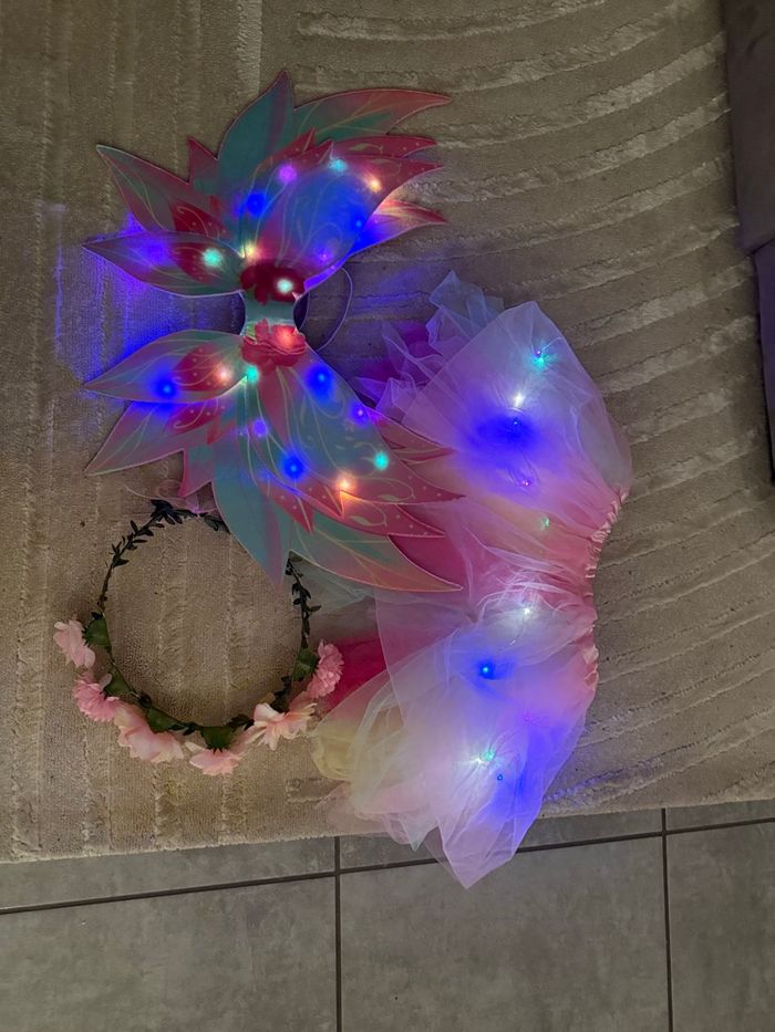 Lumineux déguisement fée fille - photo numéro 1