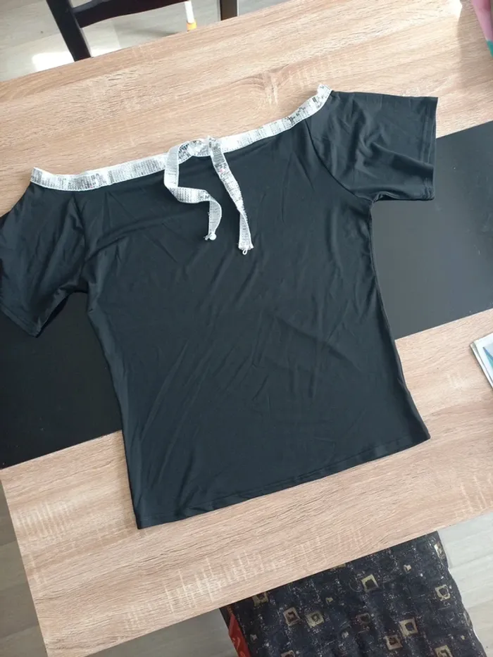 Tee-shirt noir fantaisie femme L - photo numéro 10