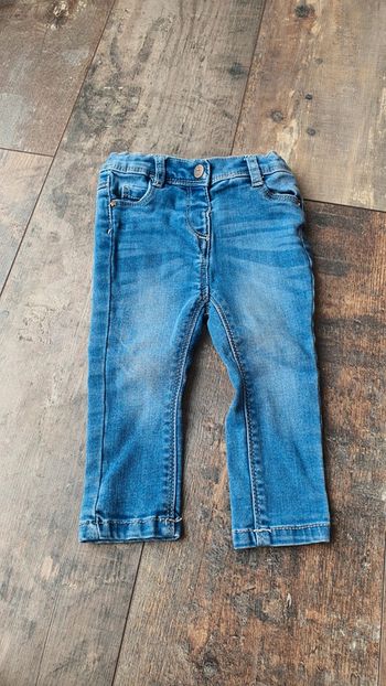 Pantalon  tao 6 mois 68 cm en très bon état 👌