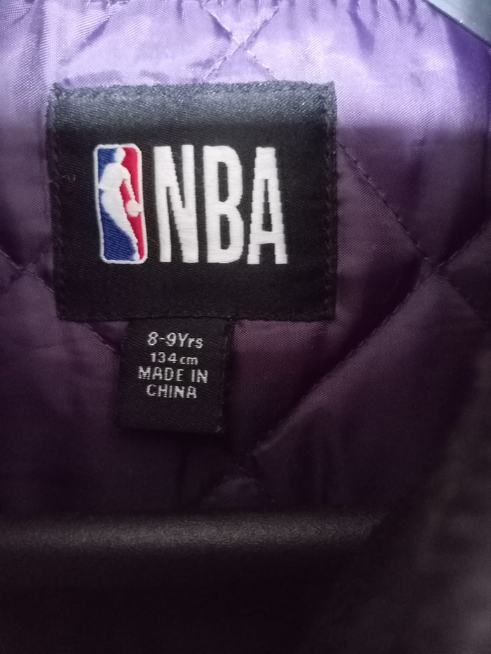 Blouson Lakers Los Angeles NBA taille 8 ans - photo numéro 2