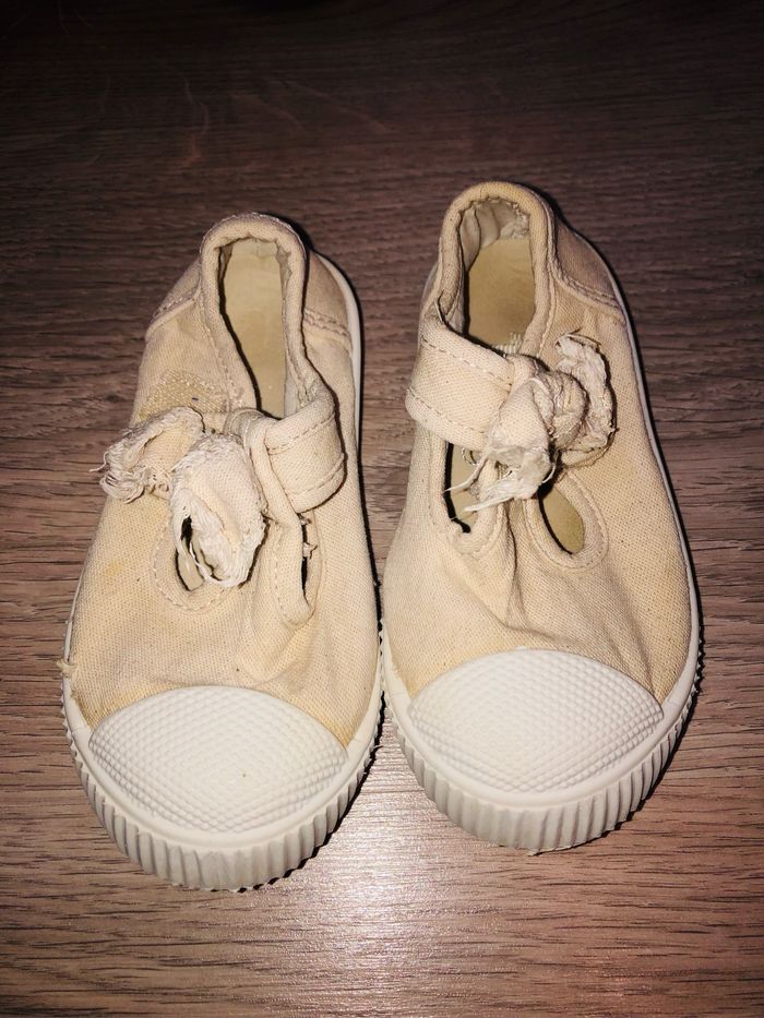 Lot chaussures fille - photo numéro 3