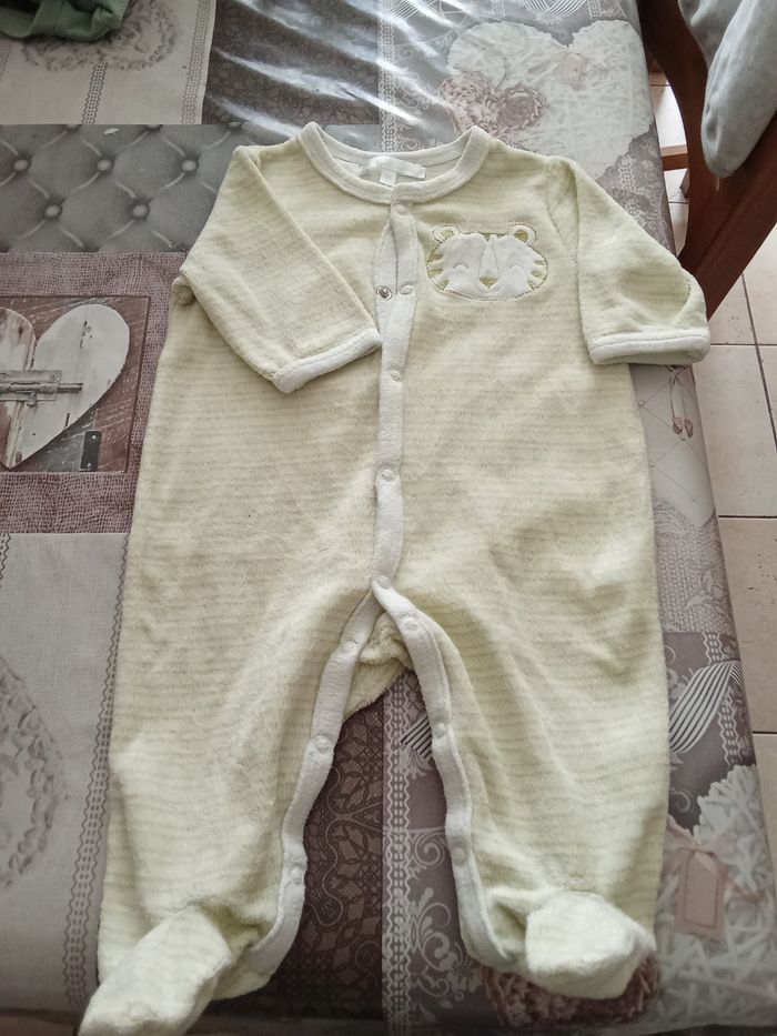 Pyjama - photo numéro 5