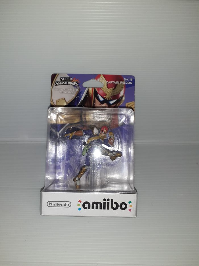 Amiibo falcon