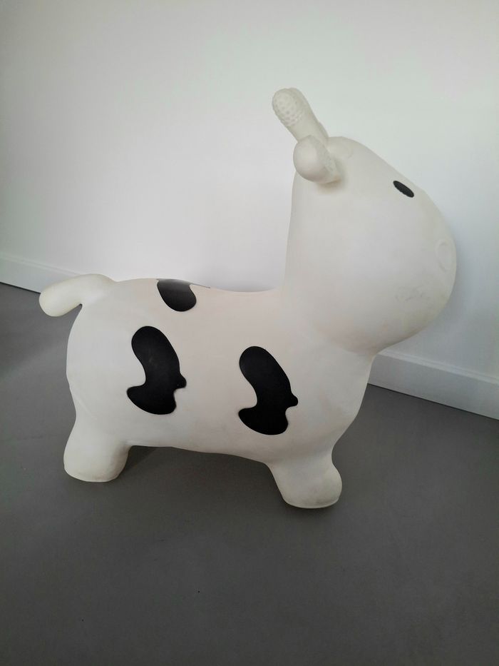 Ballon sauteur vache 🐮 - photo numéro 3