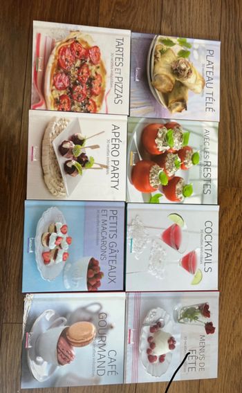 Lot 8 petits livres de cuisines