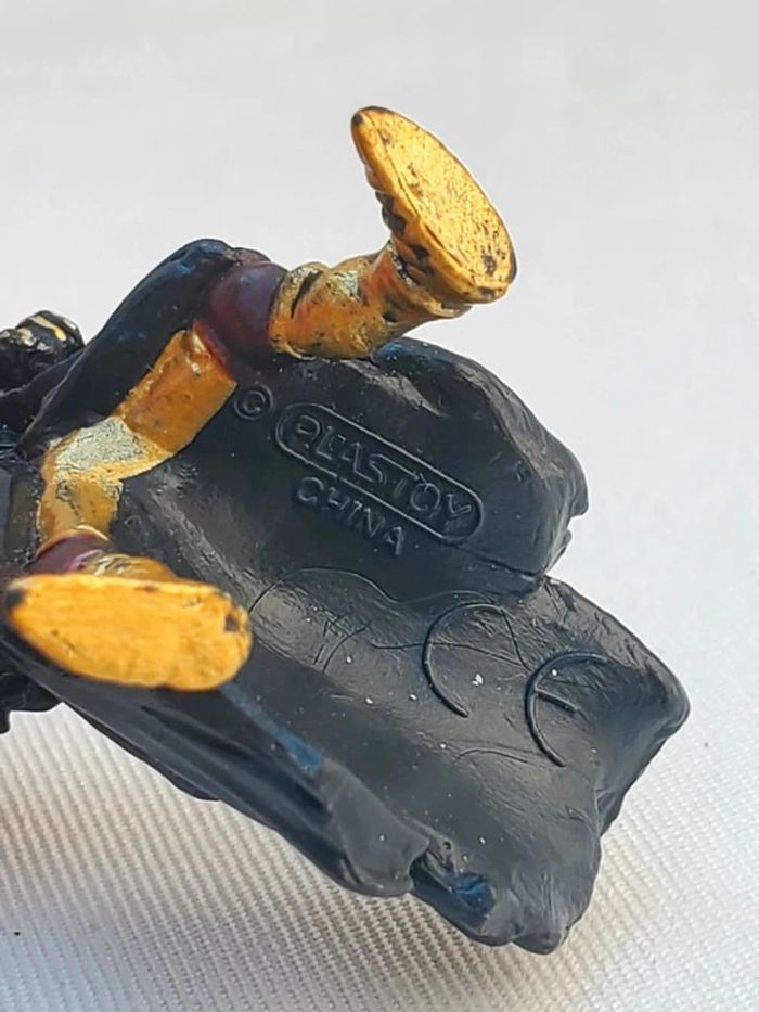Figurines Plastoy Cerbere avec chevalier - photo numéro 6