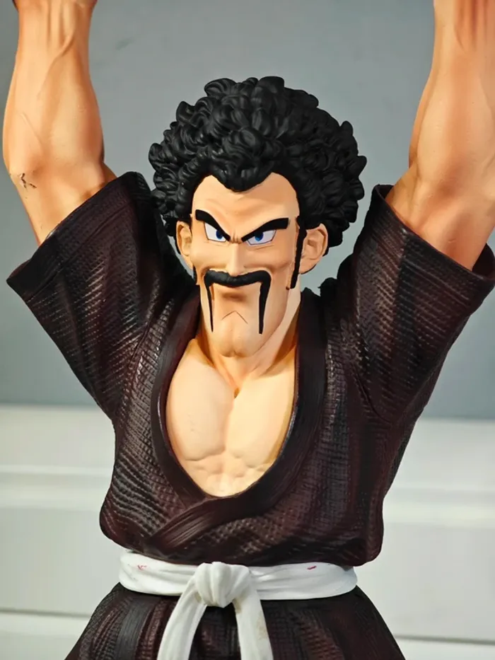 Figurine Dragon Ball : Mr Satan Dream SSJ 32cm neuve sans boîte - photo numéro 6