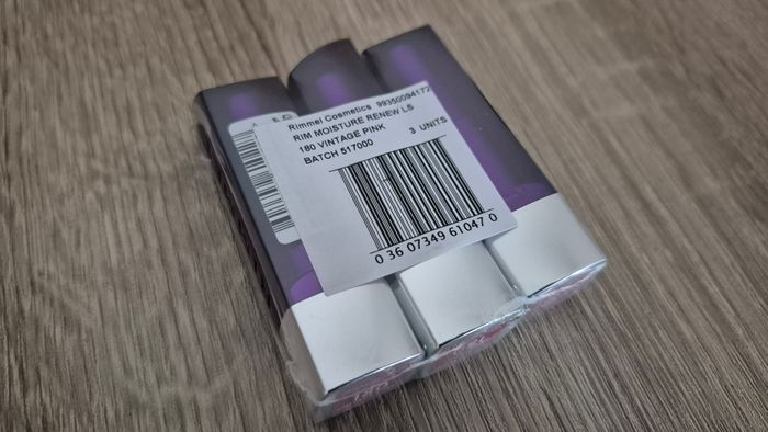 Rimmel - Rouge à Lèvres Hydra Renew - Hydratation et Brillance - 180 Vitage Pink (lot de 3) - photo numéro 3