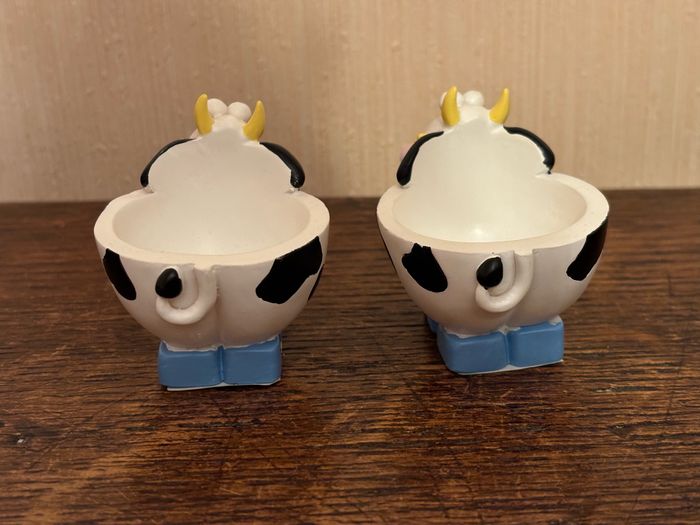Lot de 2 coquetiers neufs  en forme de « Vache » - photo numéro 3