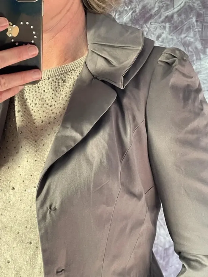 Superbe blazer gris cintré - photo numéro 3