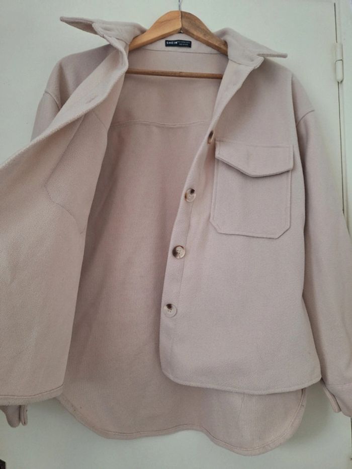 Belle chemise Shein taille 40 / 42 - photo numéro 6