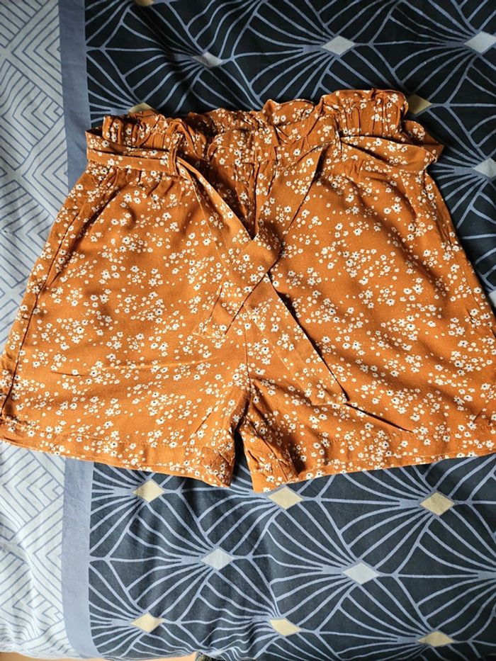 Short fleuri ocre 10ans Eden&Victor