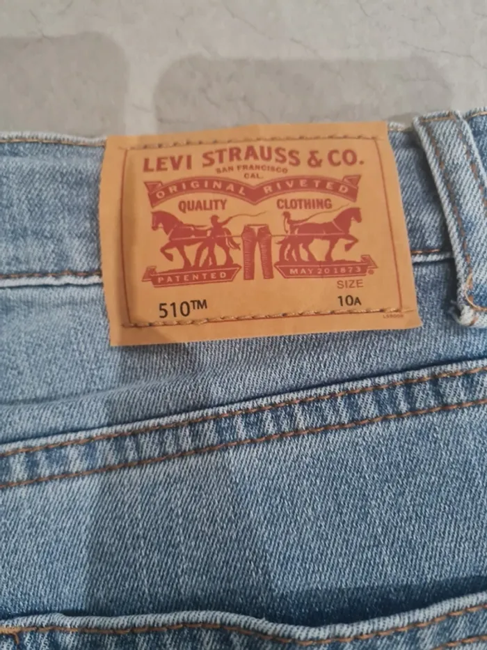Jeans levis 10ans - photo numéro 7