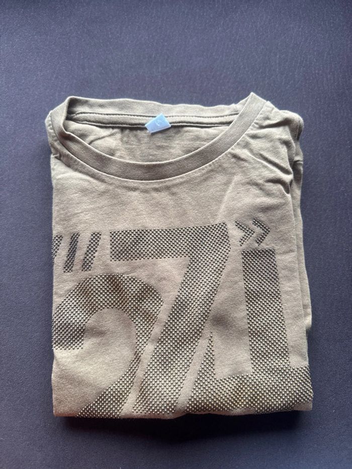 Lot Vêtements garçon 6 ans - photo numéro 6
