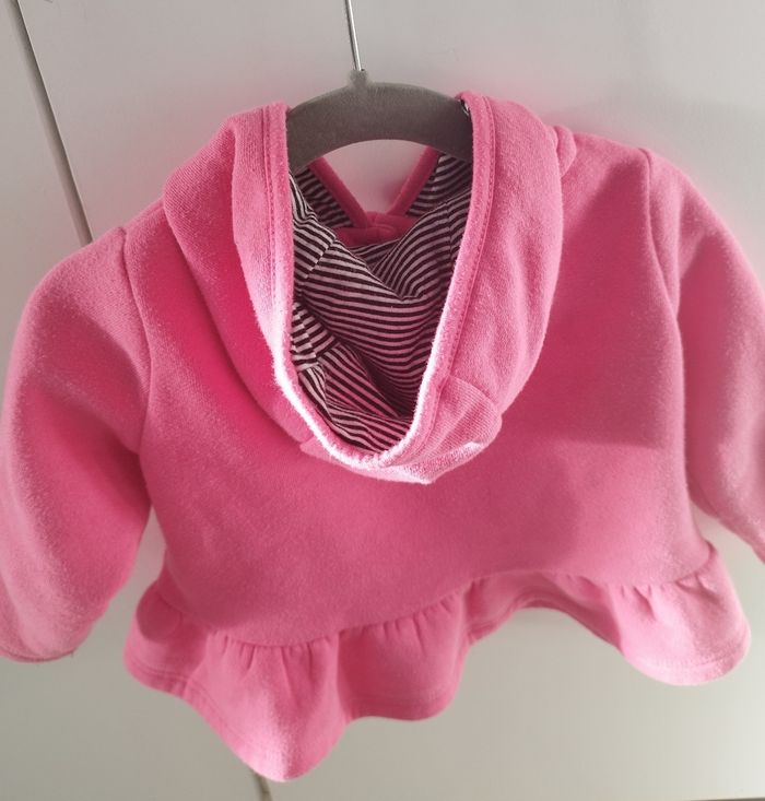 Veste/gilet 12 mois - photo numéro 2