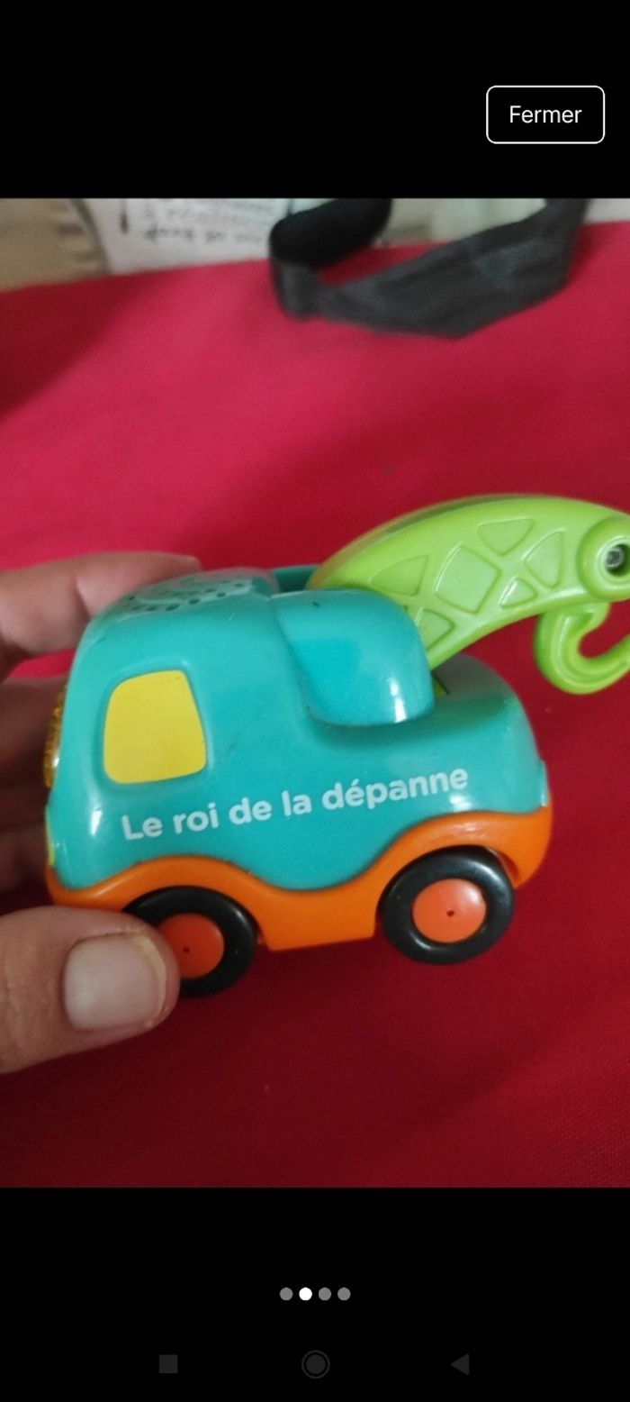 Yann le roi de la dépanne VTech j52 - photo numéro 2