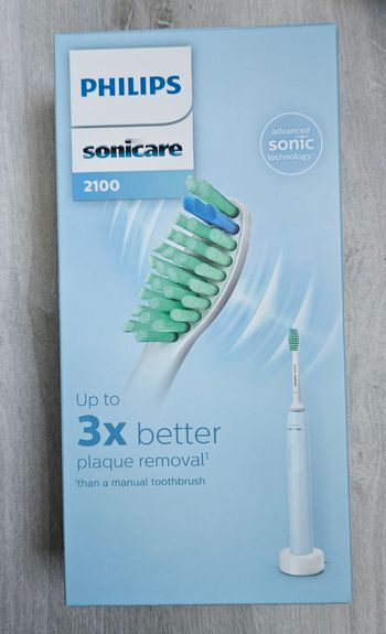 Brosse à dent électrique Philips Sonicare 2100 neuf