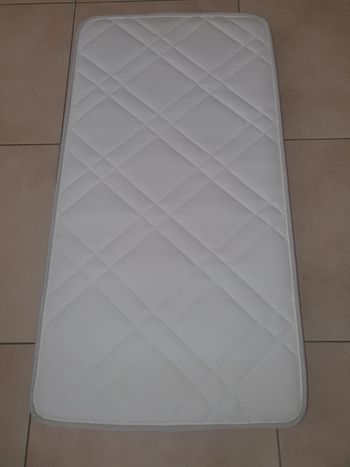 Matelas Bultex lit bébé 60×120