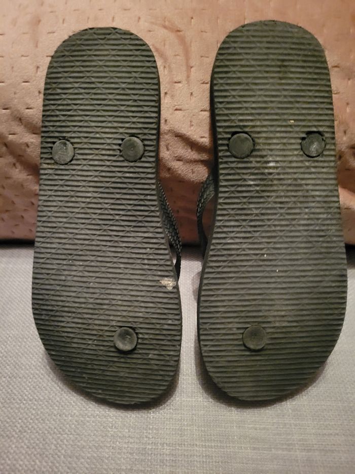 Tongs Ellesse T.33 - photo numéro 3