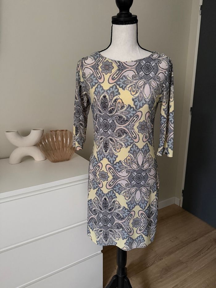 Robe jaune à motifs Primark