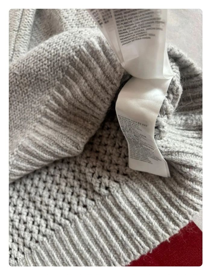 Pull Torsadé Tommy Hilfiger taille L gris motif broderie - photo numéro 12