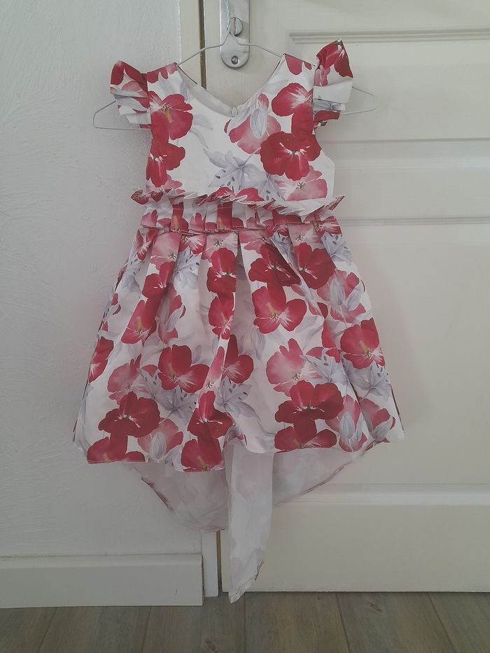 Jolie robe fille 4 ans