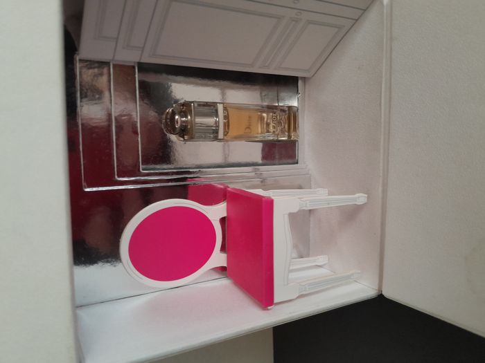 Parfum Dior Addict - photo numéro 3
