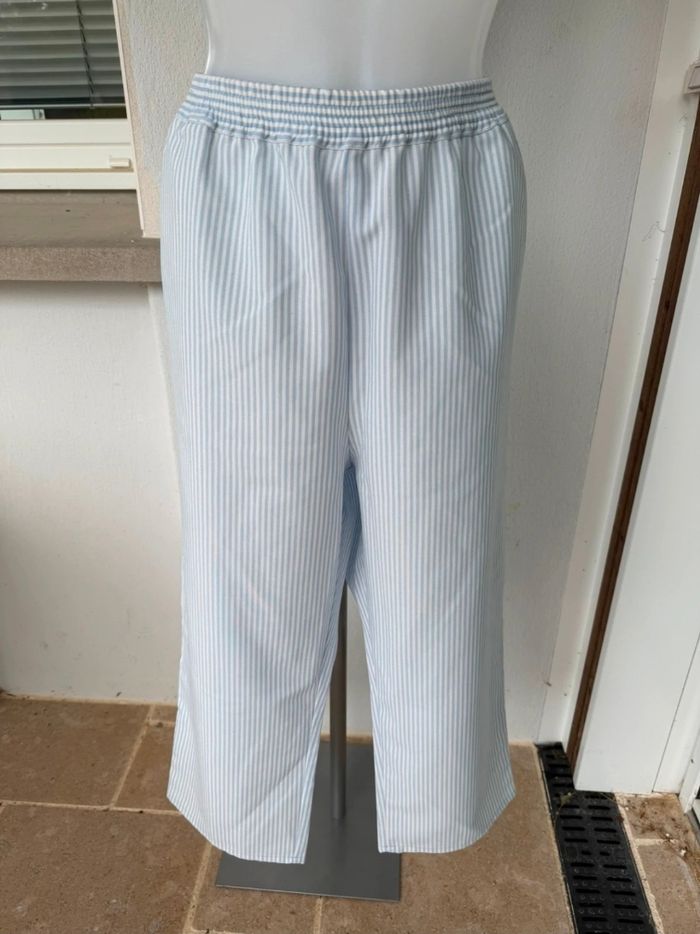 Pantalon blanc rayé bleu clair Edmée Collection - photo numéro 2