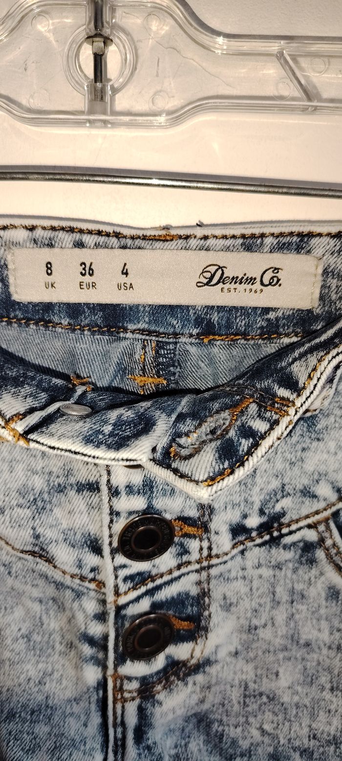 Short en jean délavé Denim Co. taille 36 – boutons apparents – 5 poches - photo numéro 2