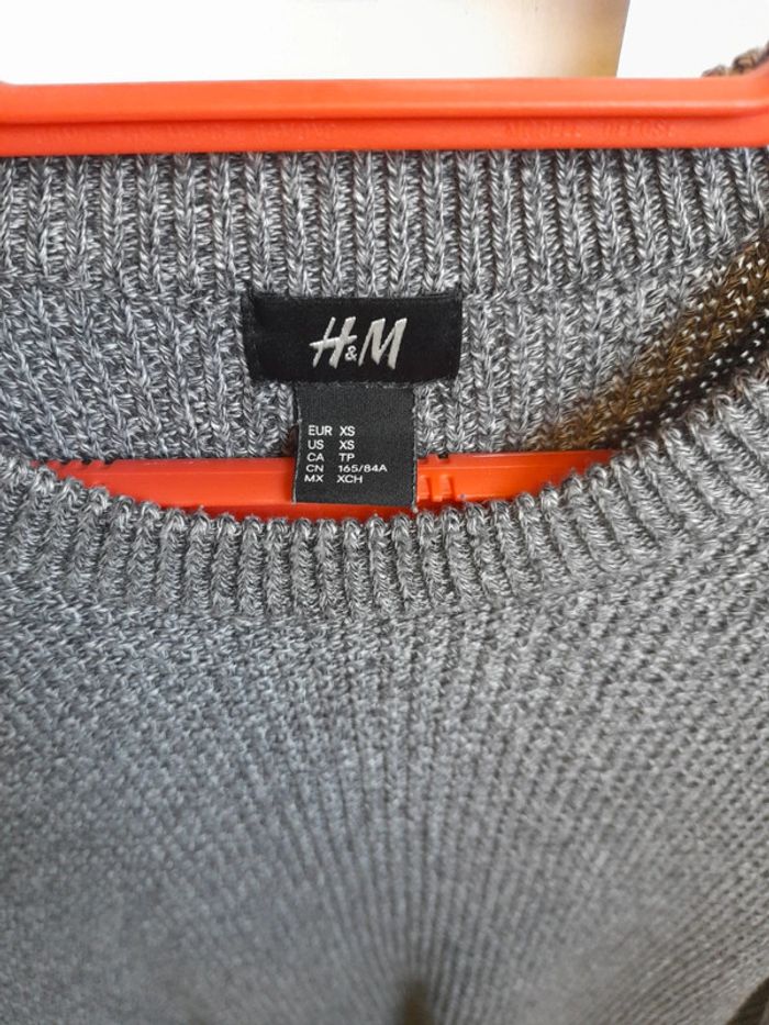 Pull homme H&M xs - photo numéro 2